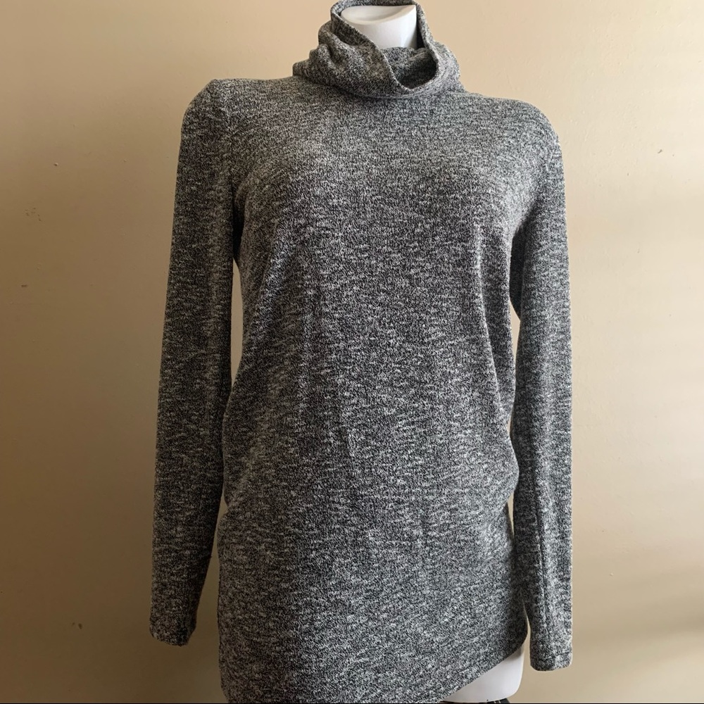 Forever 21 Turtleneck Sweater
